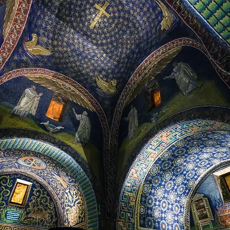 Ravenna Suite *